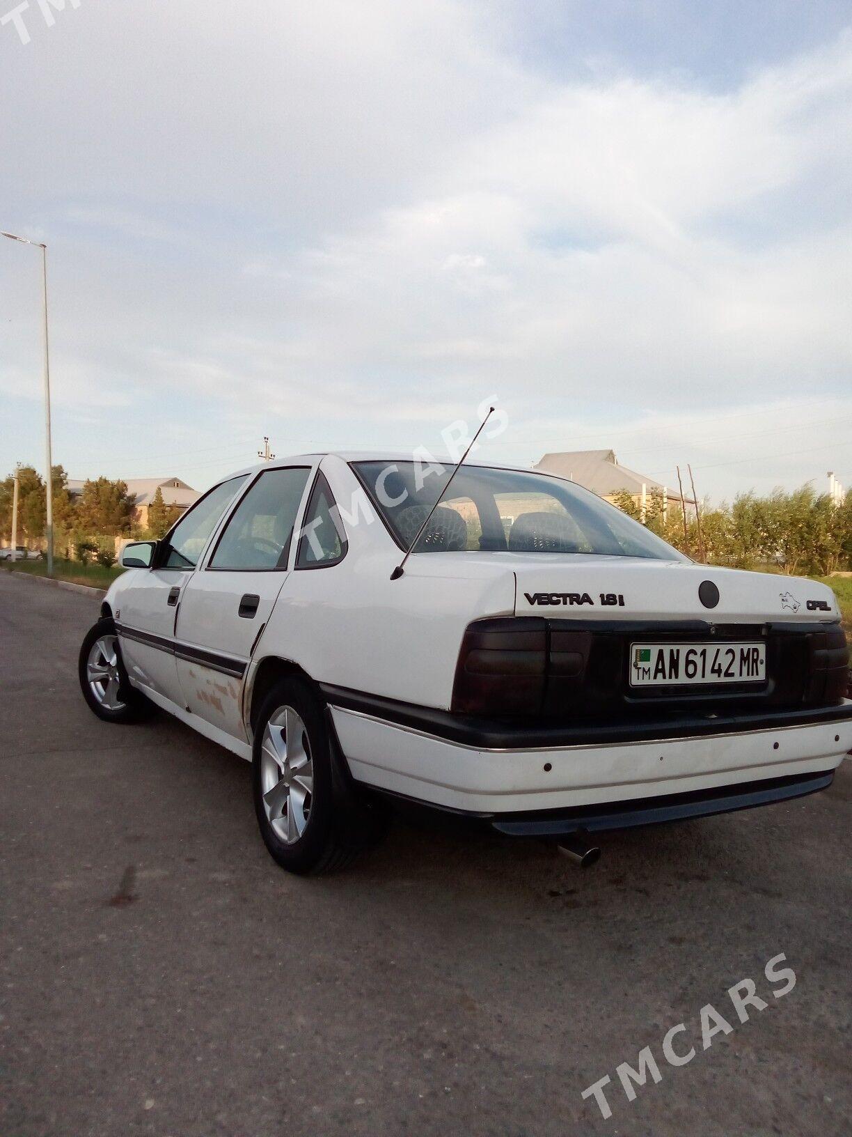 Opel Vectra 1992 - 28 000 TMT - Сакарчага - img 3