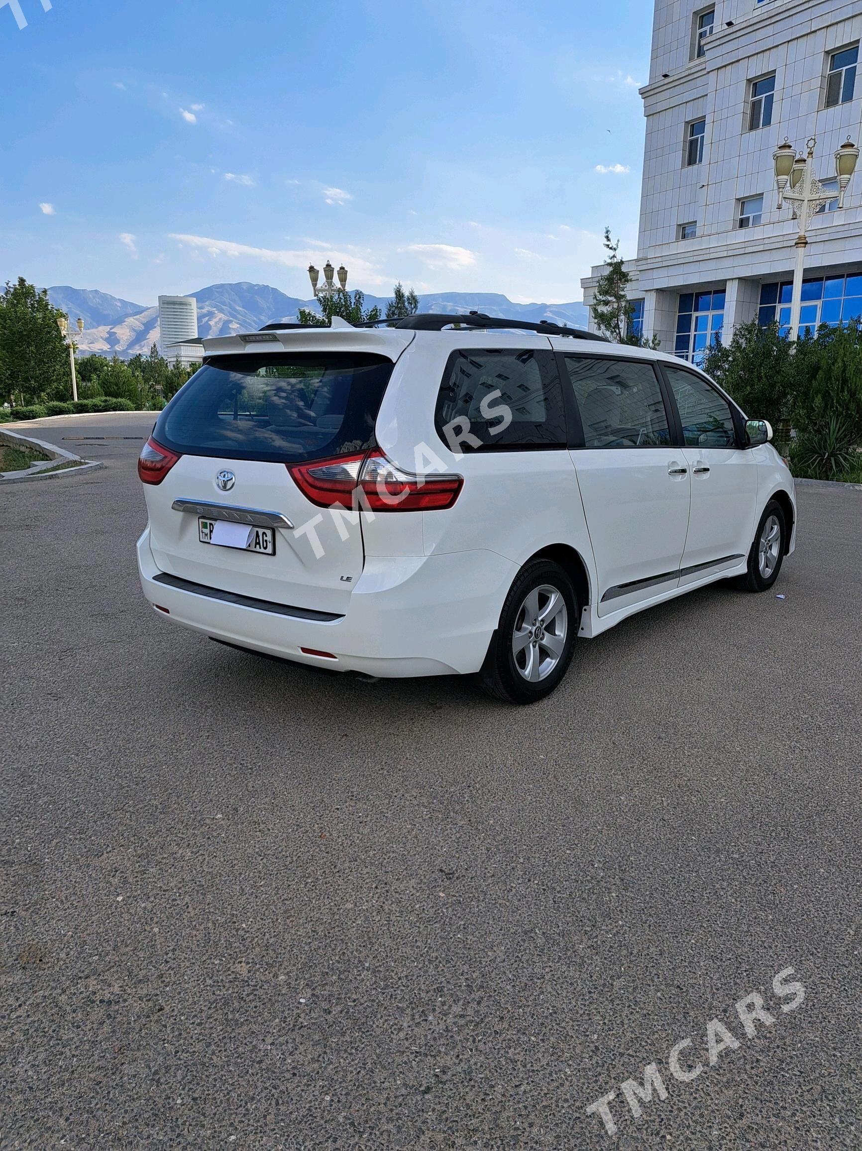 Toyota Sienna 2019 - 350 000 TMT - Moskowskiý köç. (10 ýyl abadançylyk şaýoly) - img 4