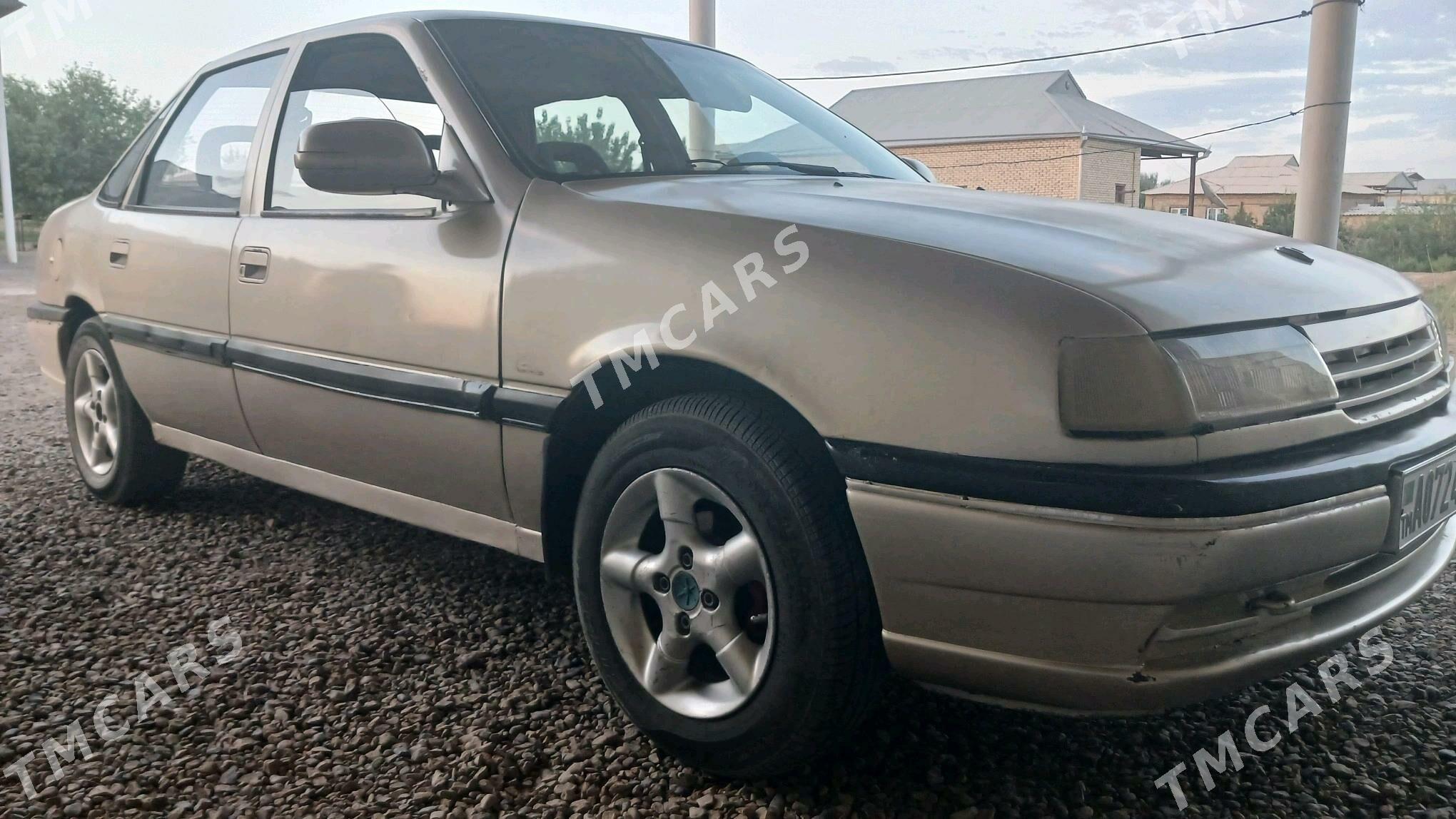 Opel Vectra 1991 - 18 000 TMT - Сакарчага - img 6