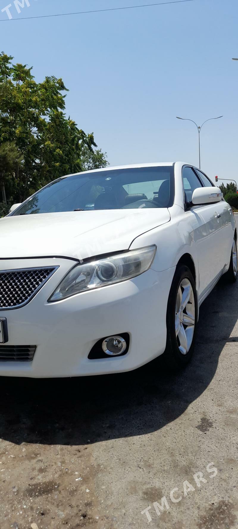 Toyota Camry 2010 - 110 000 TMT - Türkmenabat - img 2