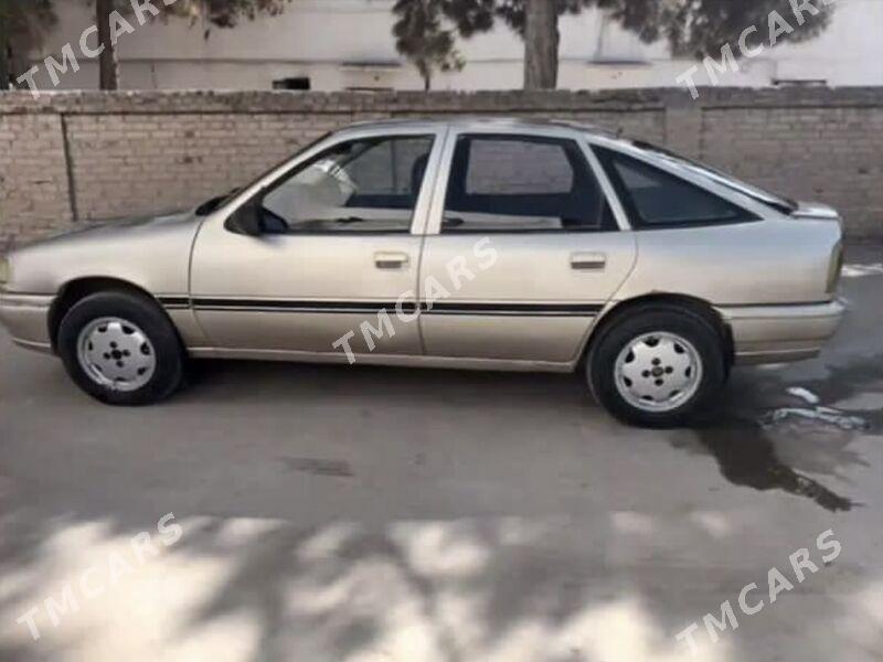 Opel Vectra 1992 - 17 000 TMT - Сакар - img 2