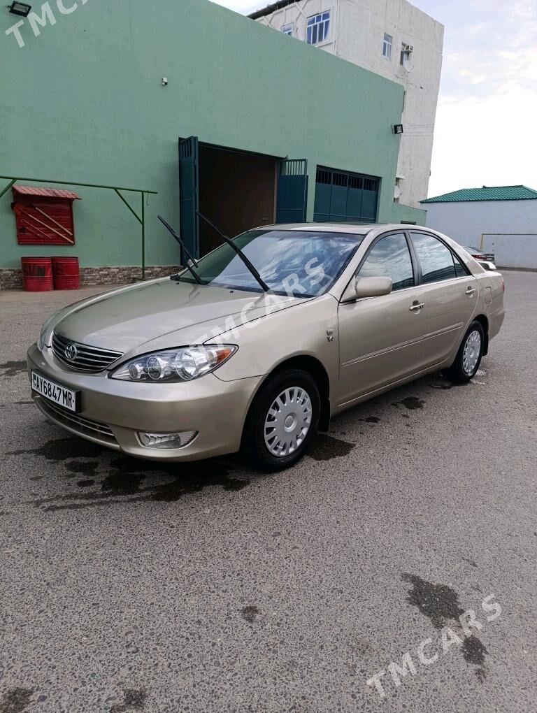 Toyota Camry 2003 - 120 000 TMT - Мары - img 3