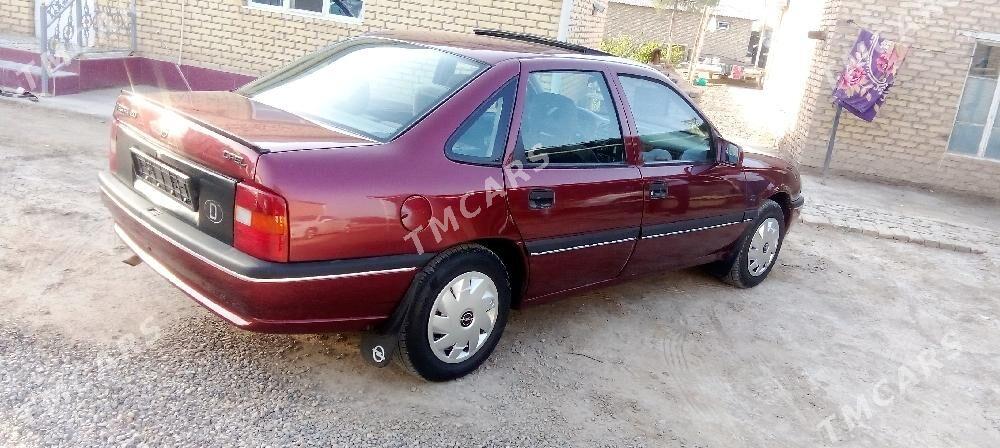 Opel Vectra 1992 - 30 000 TMT - Мары - img 2