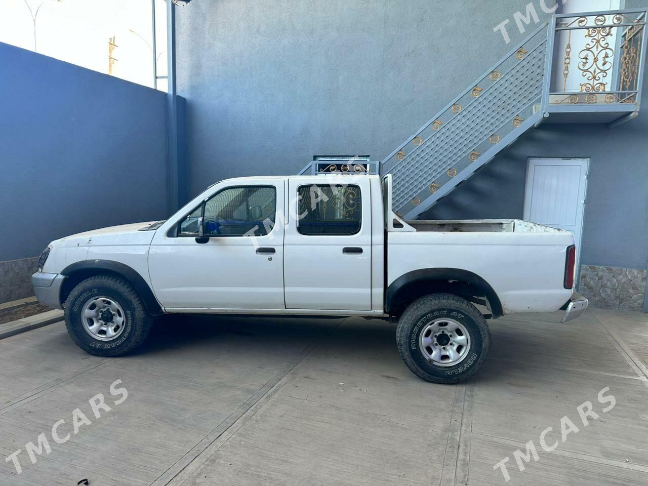 Nissan Navara 2001 - 55 000 TMT - Sarahs - img 4