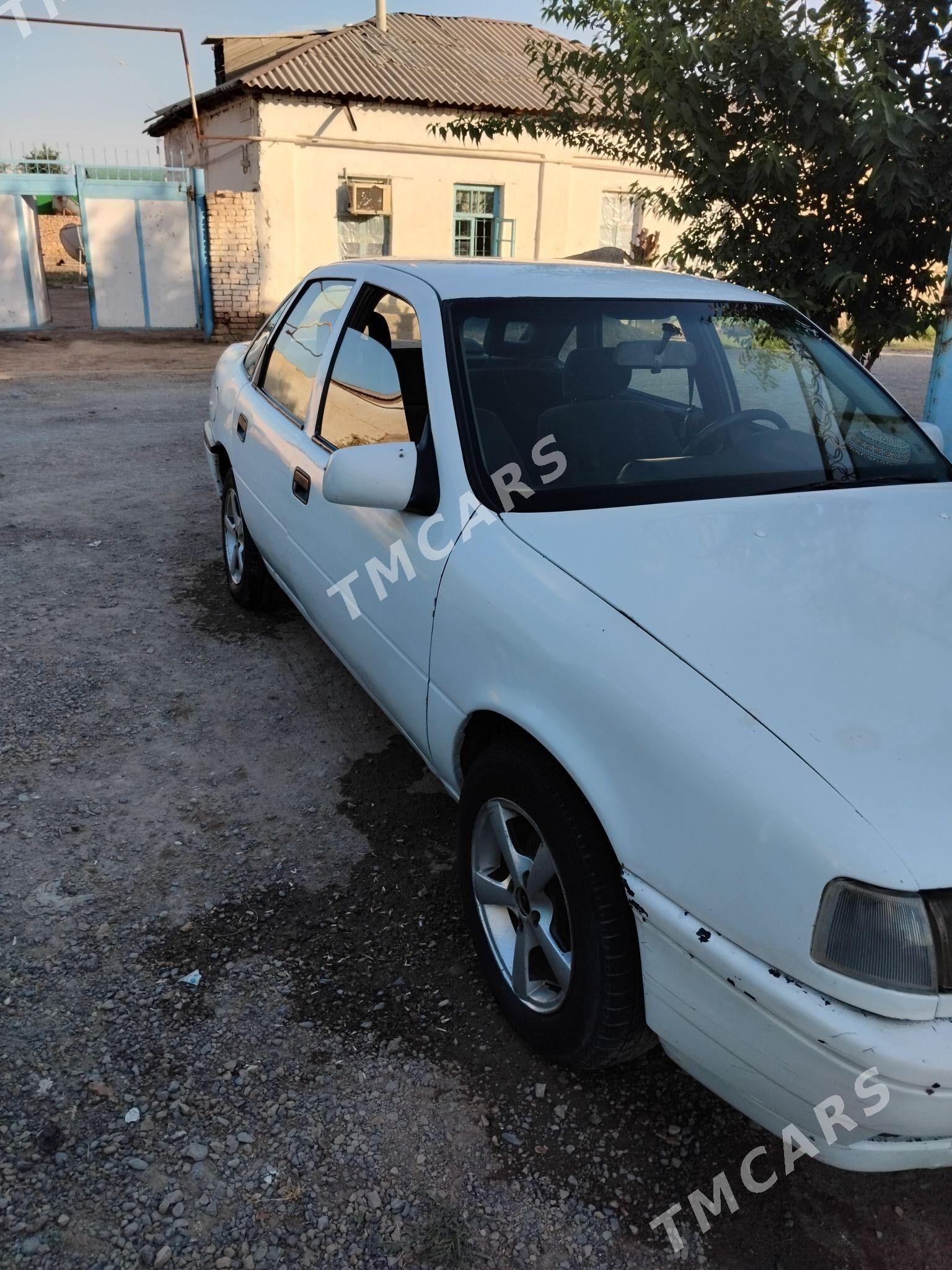 Opel Vectra 1990 - 18 000 TMT - Tejen - img 5