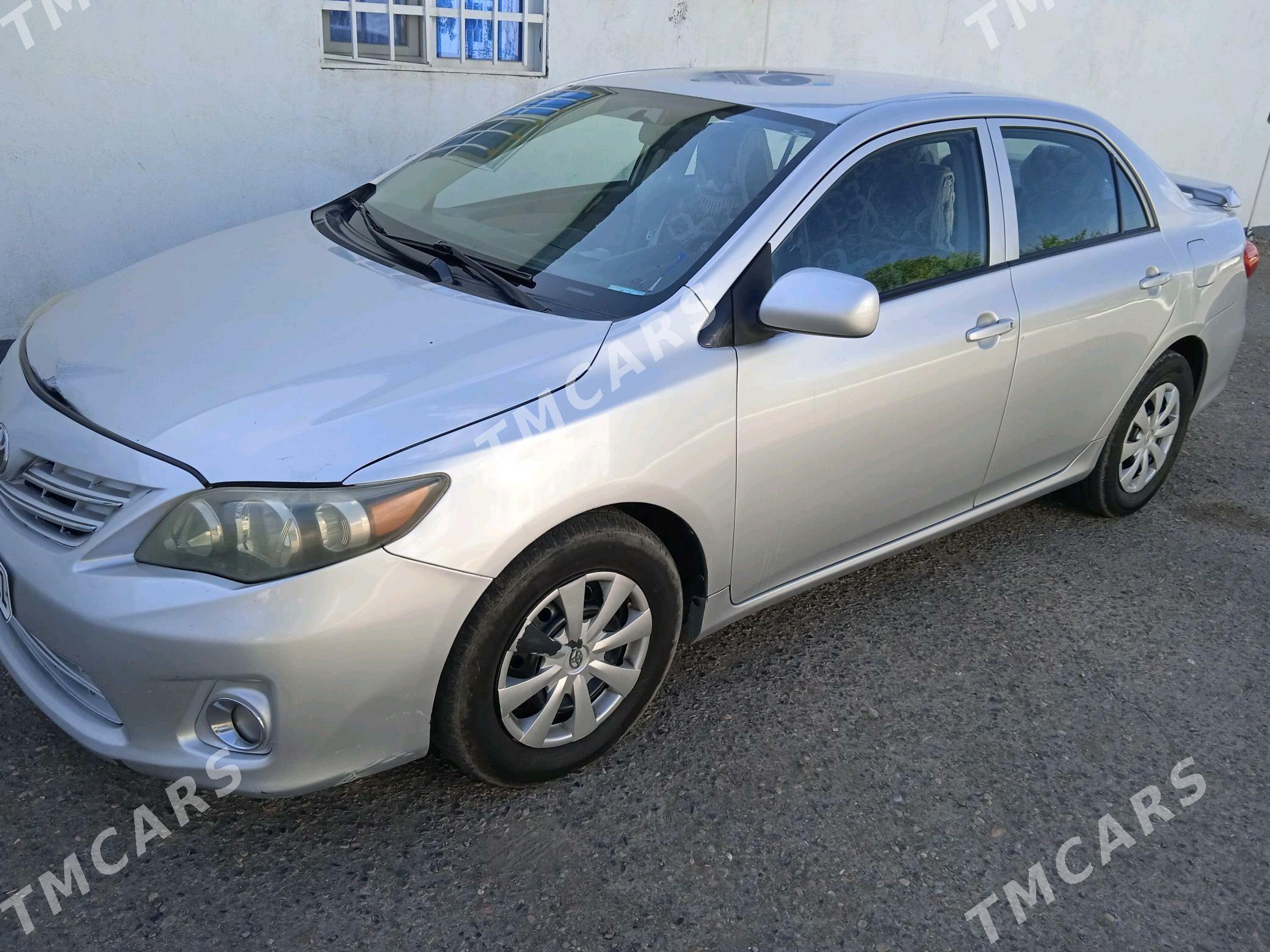 Toyota Corolla 2012 - 126 000 TMT - Дашогуз - img 2