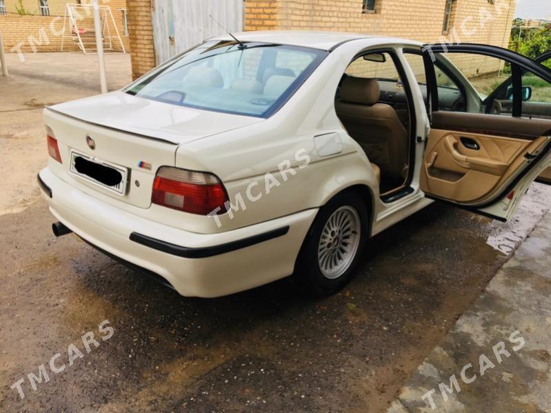 BMW E39 1998 - 87 000 TMT - Мары - img 3