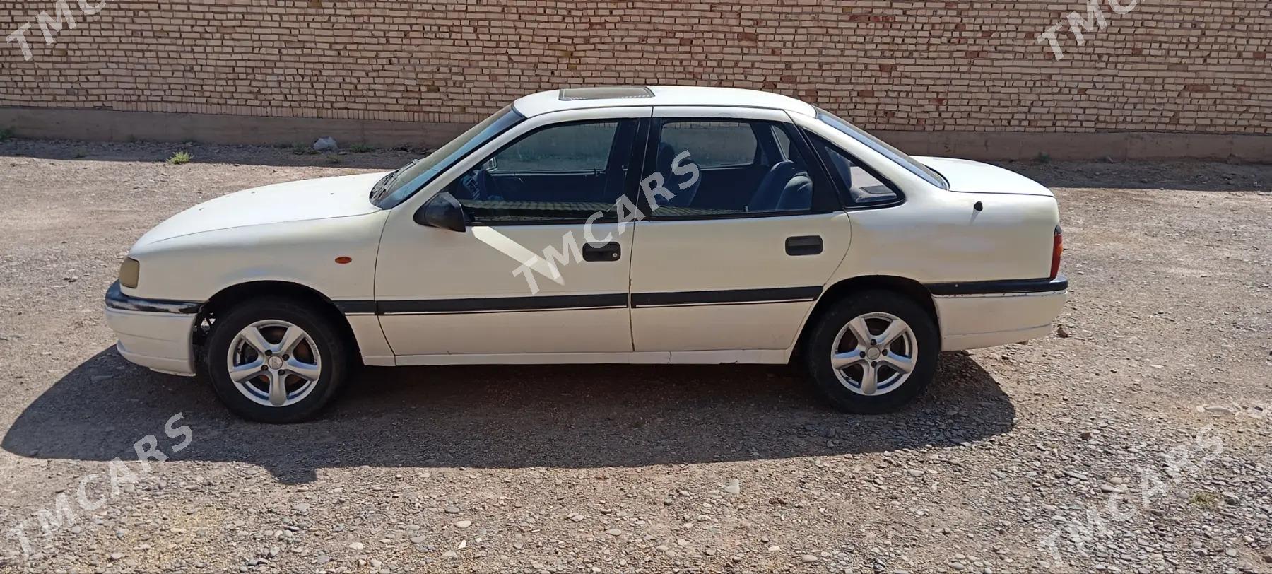 Opel Vectra 1992 - 20 000 TMT - Sarahs - img 7