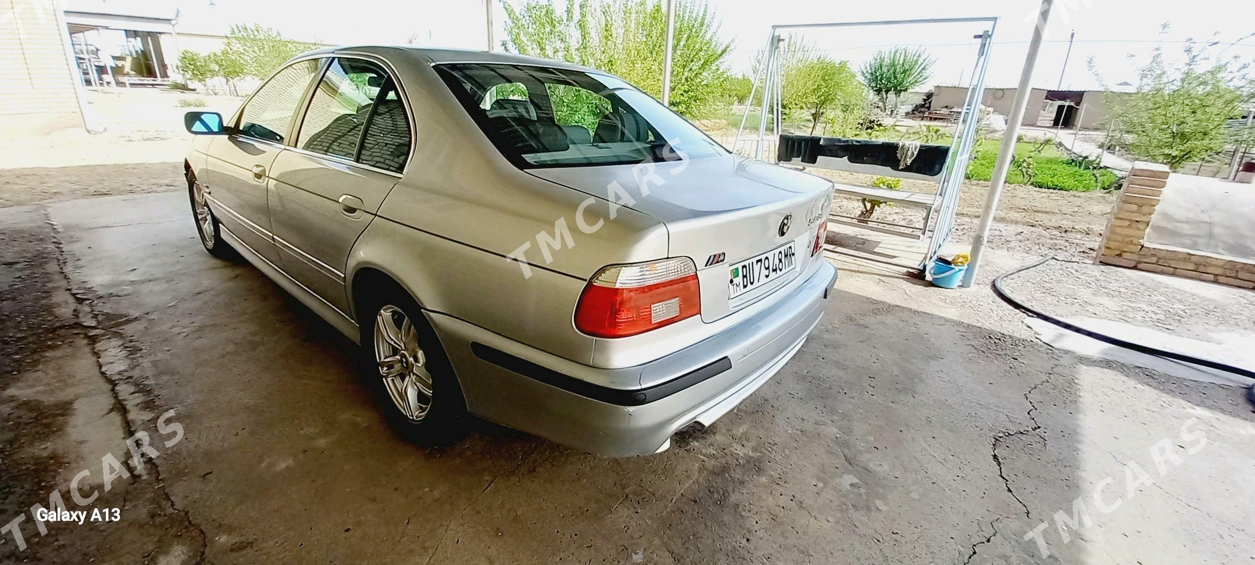 BMW 528 2000 - 97 000 TMT - Мары - img 6