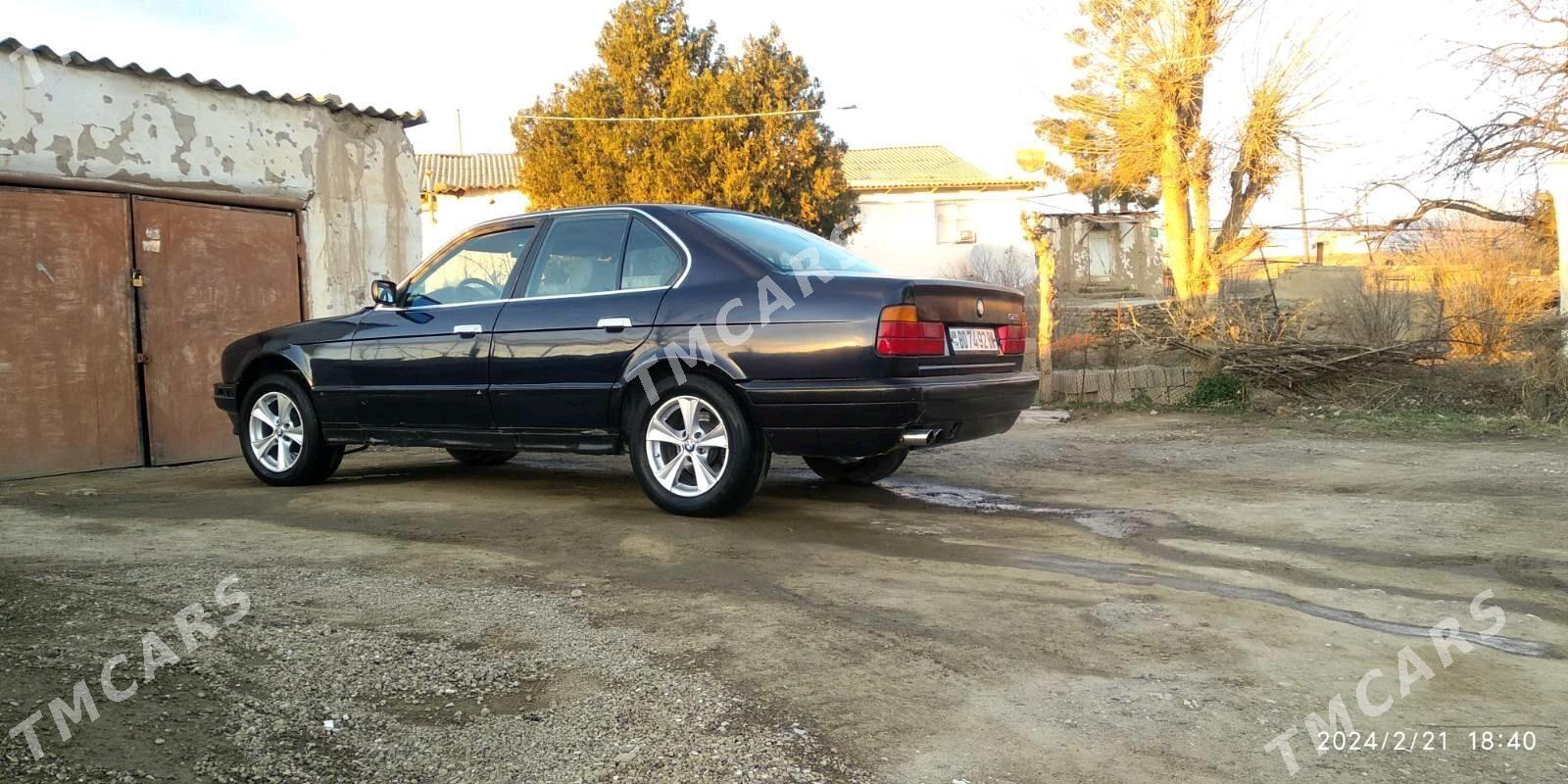BMW 5 Series 1991 - 40 000 TMT - Махтумкули - img 2