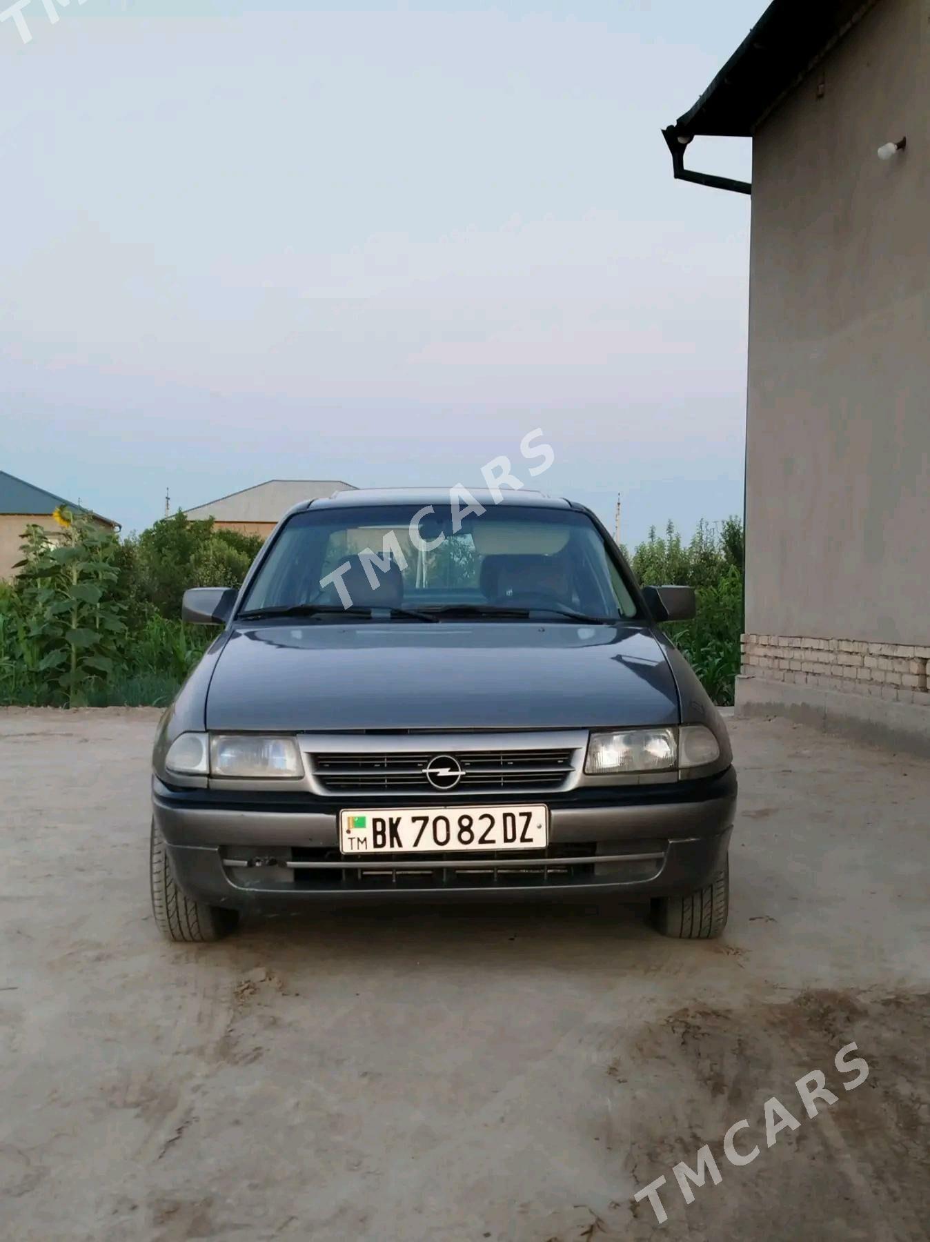 Opel Astra 1992 - 32 000 TMT - Шабатский этрап - img 5