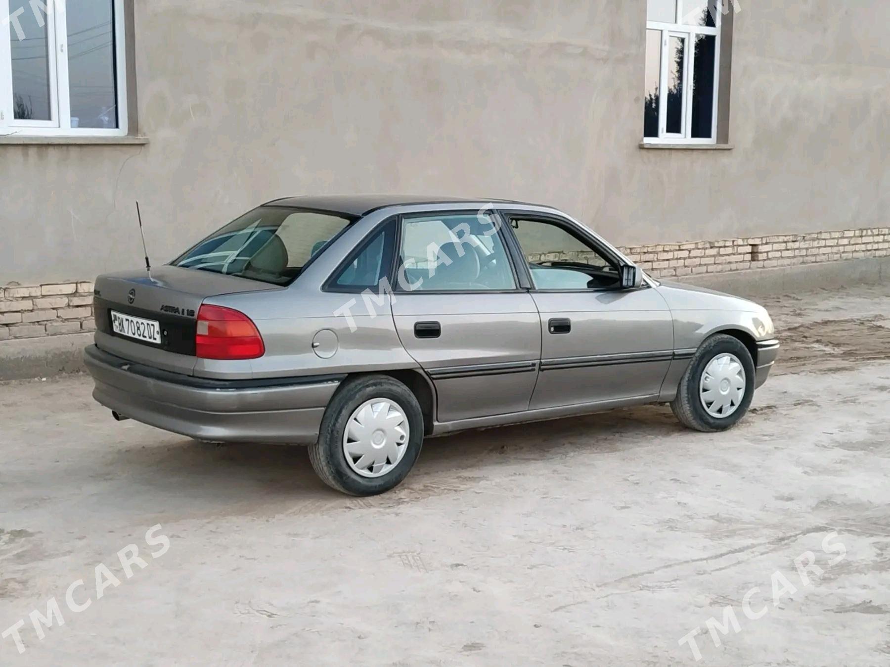 Opel Astra 1992 - 32 000 TMT - Шабатский этрап - img 6