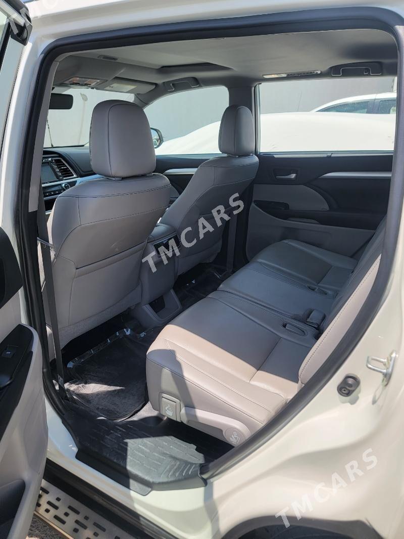 Toyota Highlander 2019 - 480 000 TMT - Анев - img 4