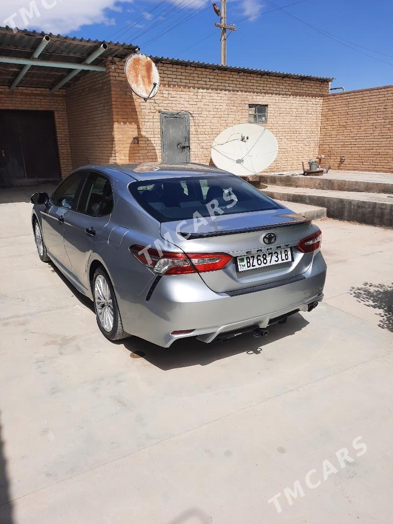 Toyota Camry 2018 - 299 999 TMT - Дарганата - img 2