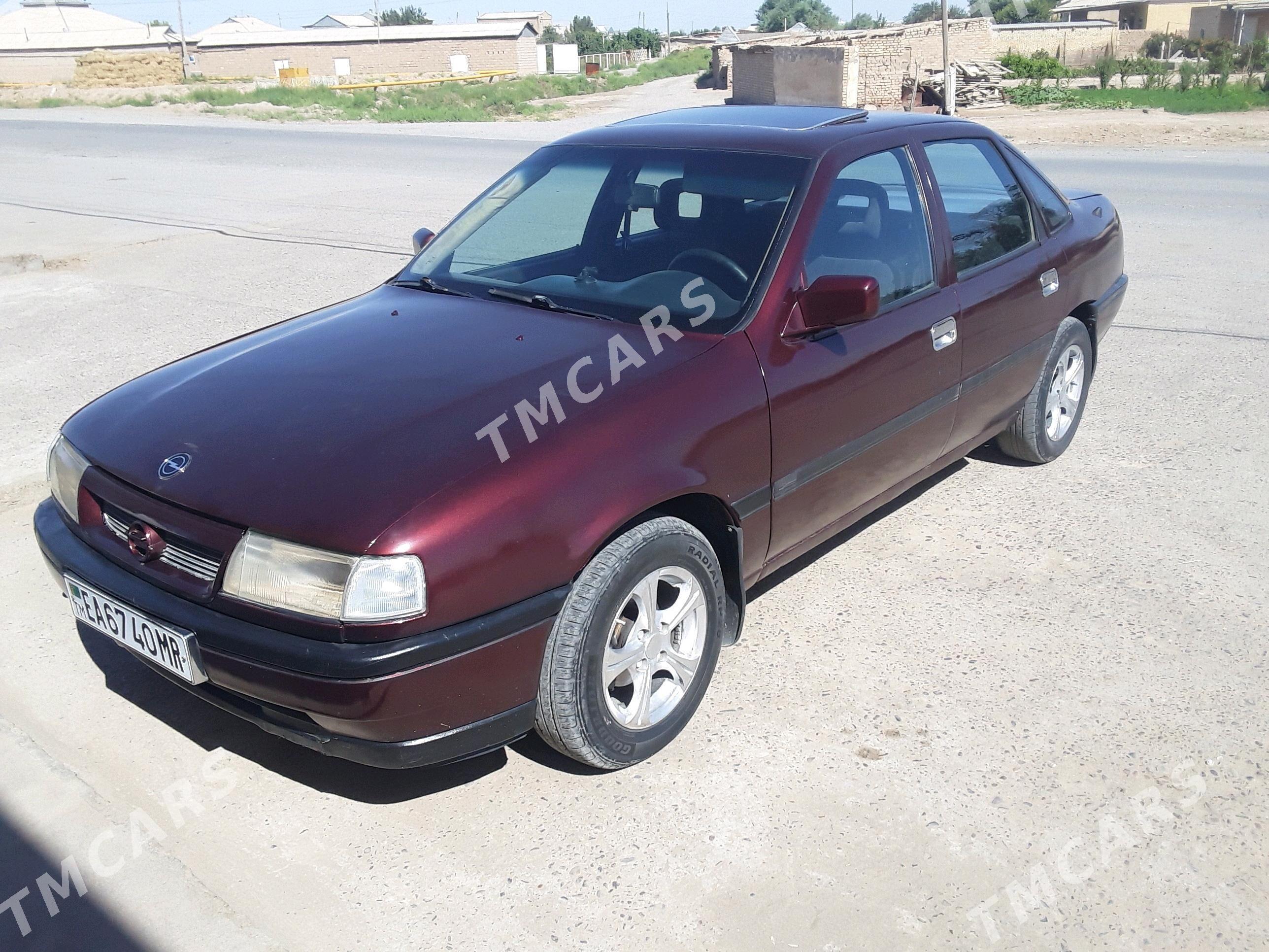 Opel Vectra 1992 - 25 000 TMT - Mary - img 2
