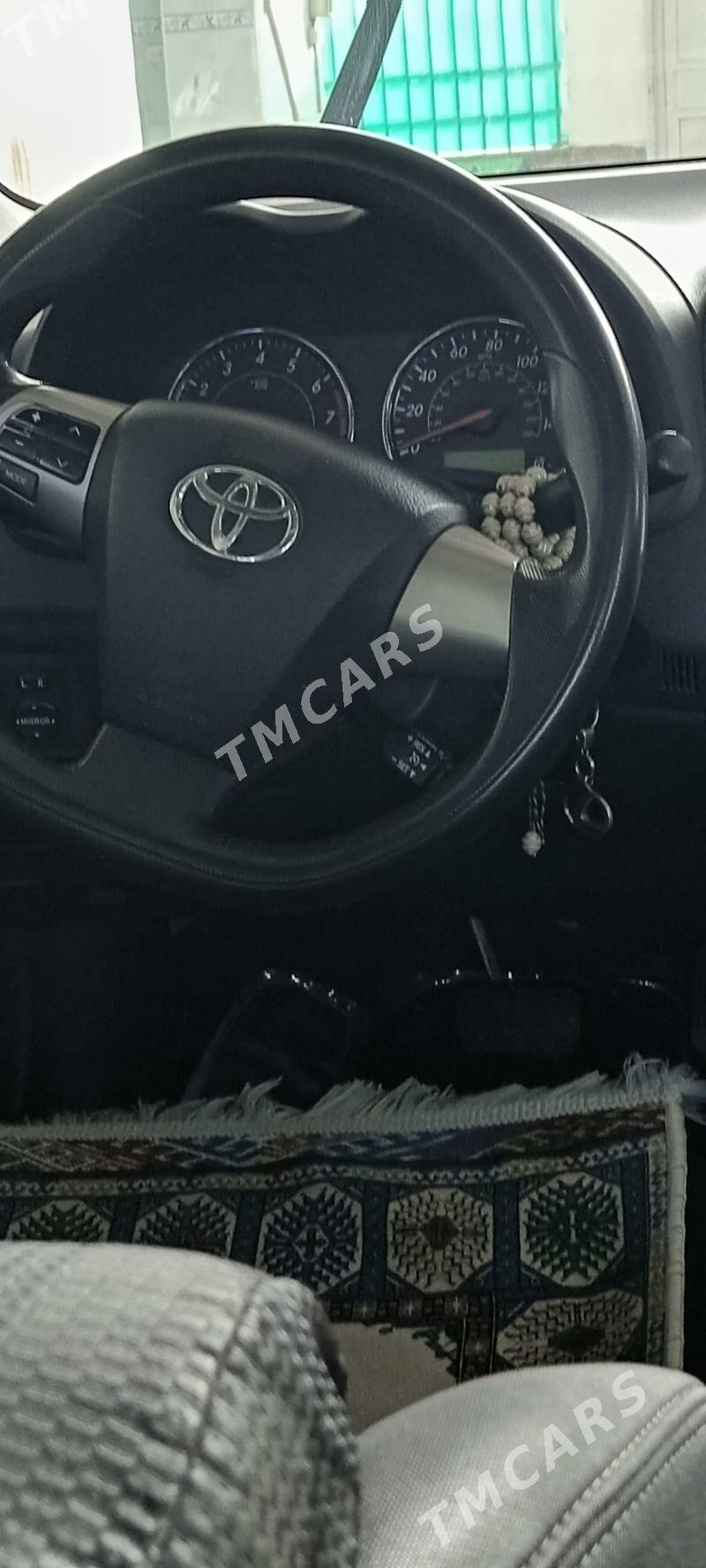 Toyota Corolla 2012 - 155 000 TMT - Гарадамак - img 7