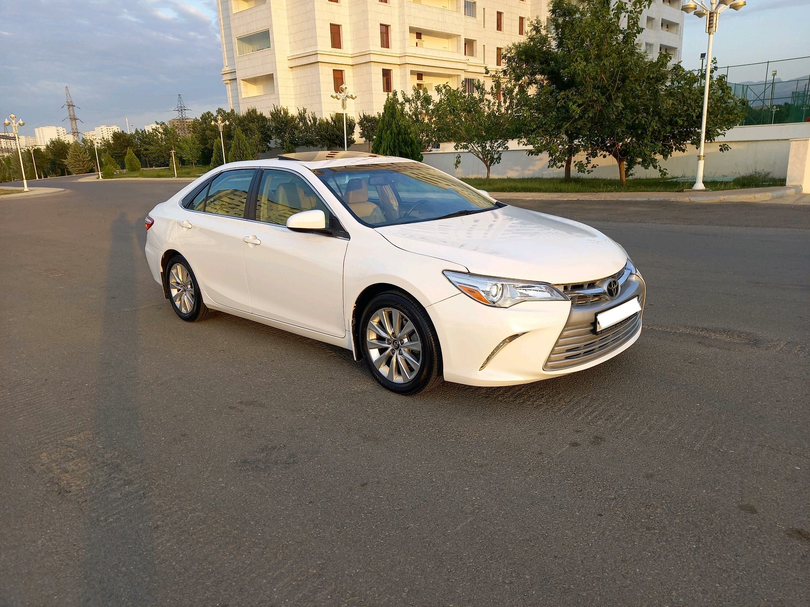 Toyota Camry 2017 - 200 000 TMT - Aşgabat - img 3