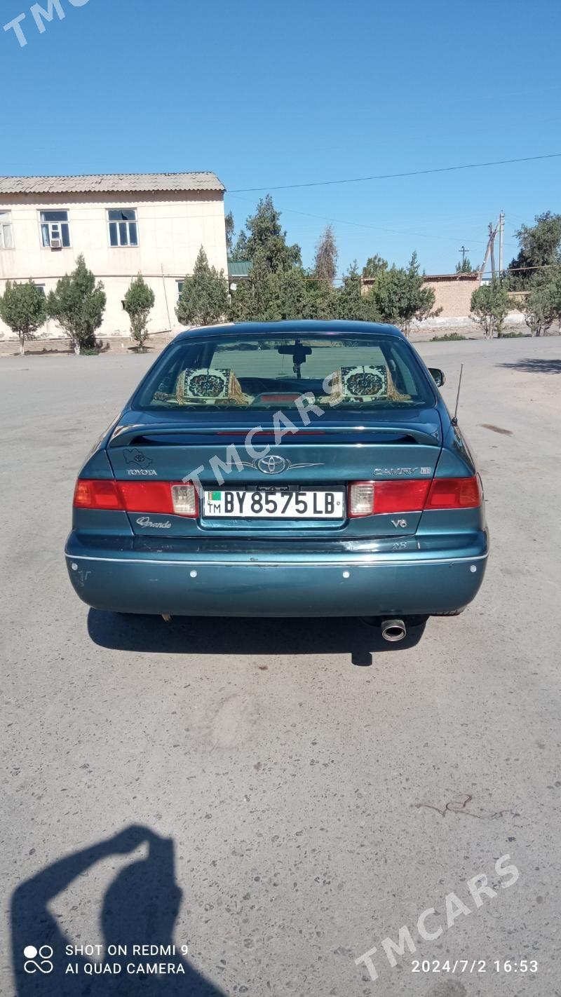 Toyota Camry 2001 - 100 000 TMT - Керки - img 2