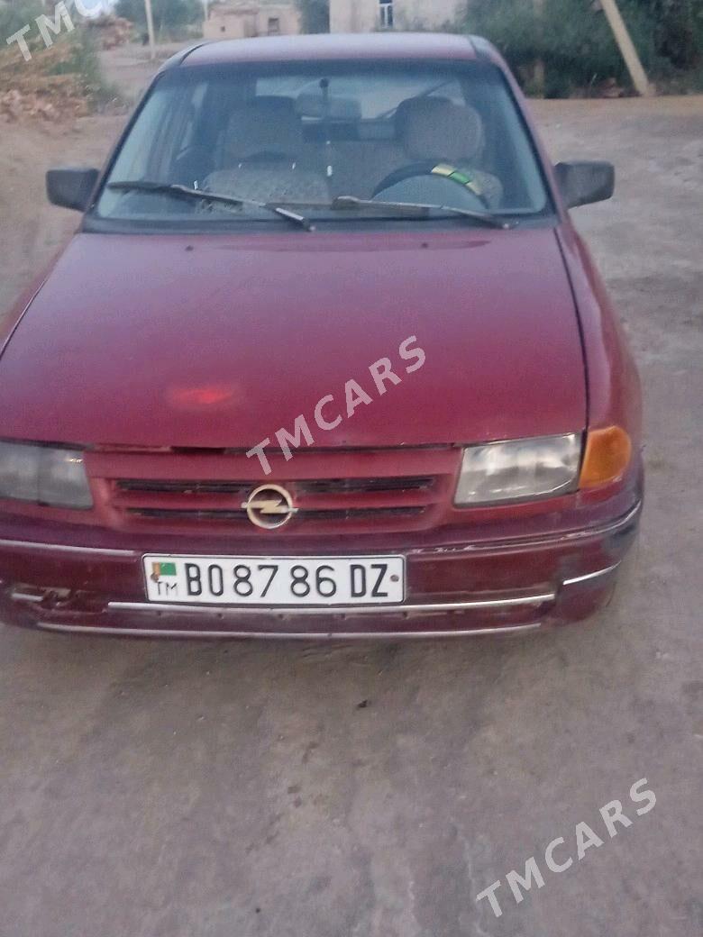 Opel Astra 1992 - 18 000 TMT - Губадаг - img 2