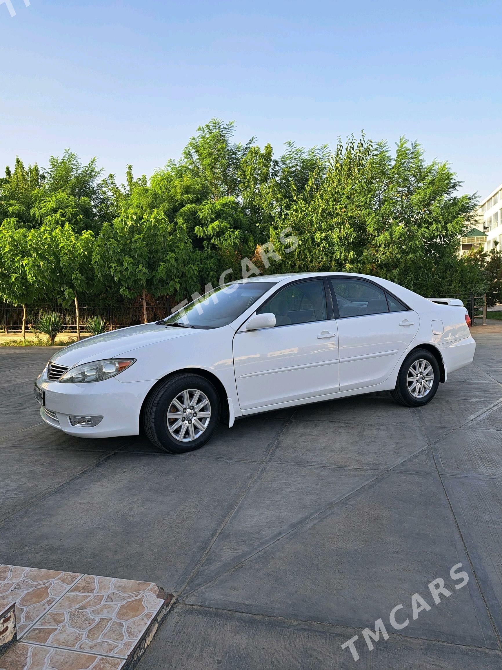 Toyota Camry 2004 - 174 000 TMT - Мары - img 3