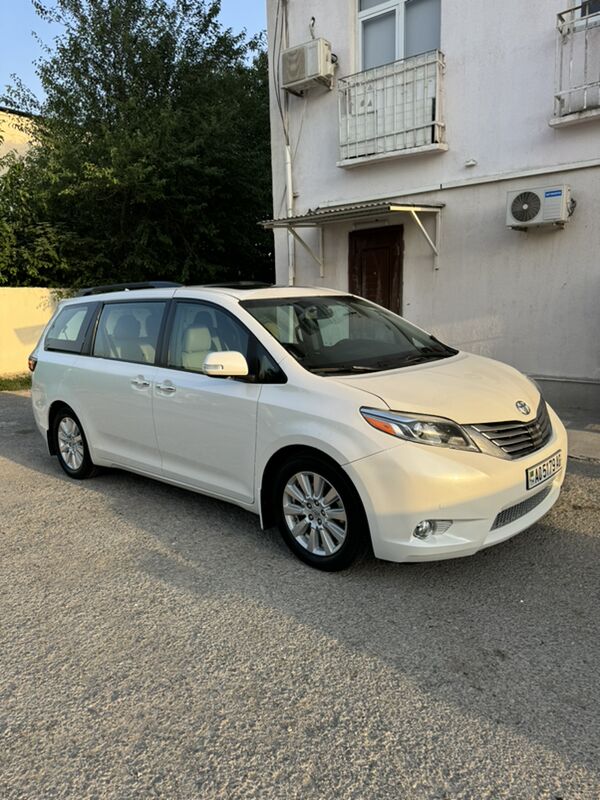 Toyota Sienna 2017 - 490 000 TMT - Aşgabat - img 3