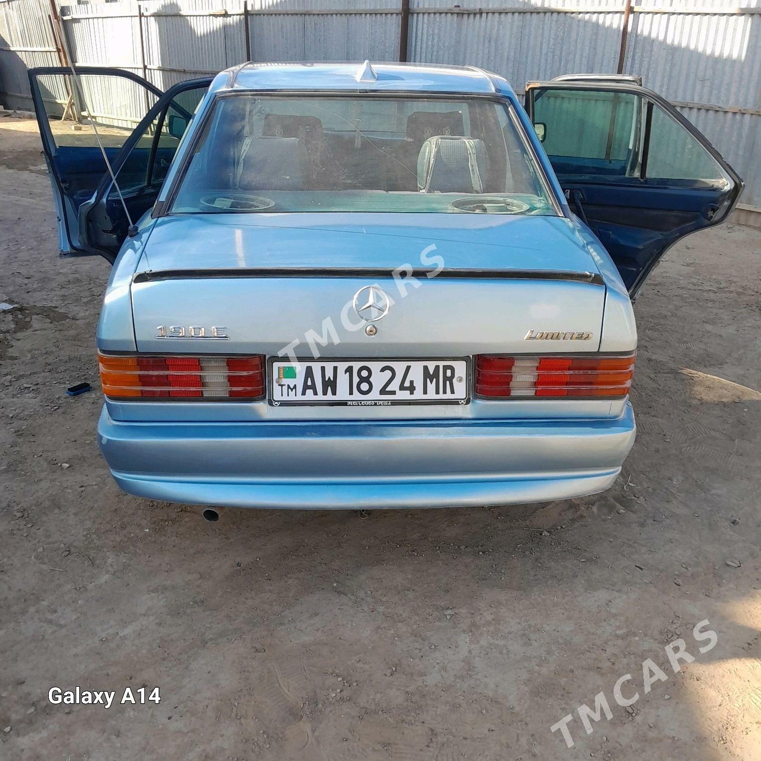 Mercedes-Benz 190-Class 1993 - 19 000 TMT - Мары - img 3