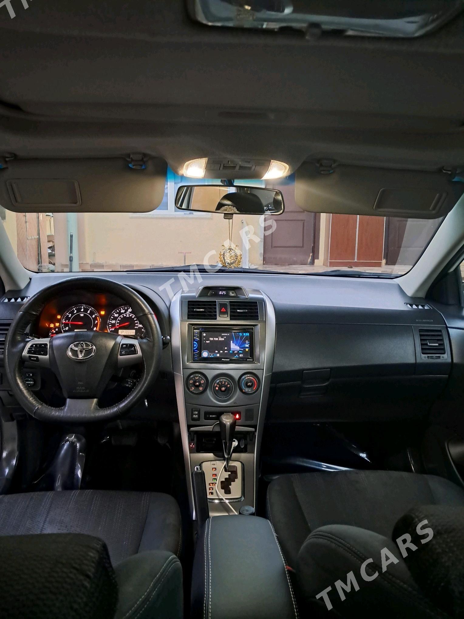 Toyota Corolla 2012 - 155 000 TMT - 5 мкр - img 4