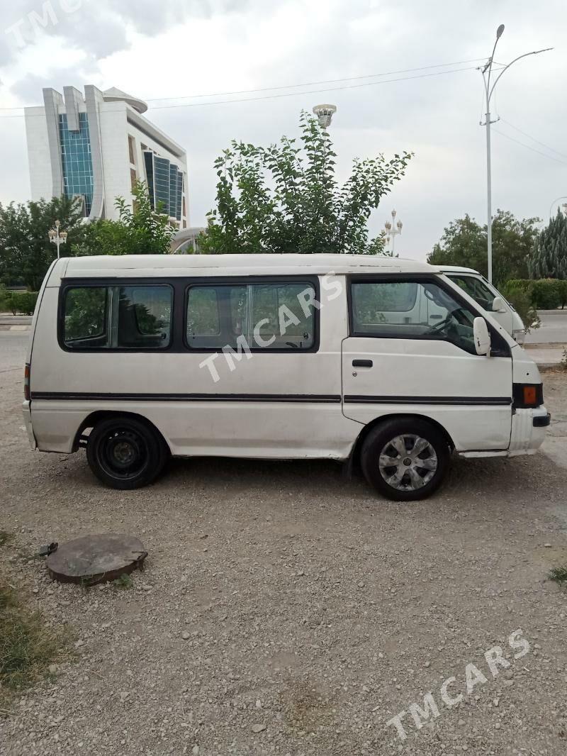 Toyota Town Ace 1990 - 29 000 TMT - Balkanabat - img 4