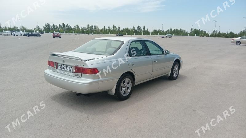 Toyota Camry 2000 - 125 000 TMT - Дашогуз - img 3