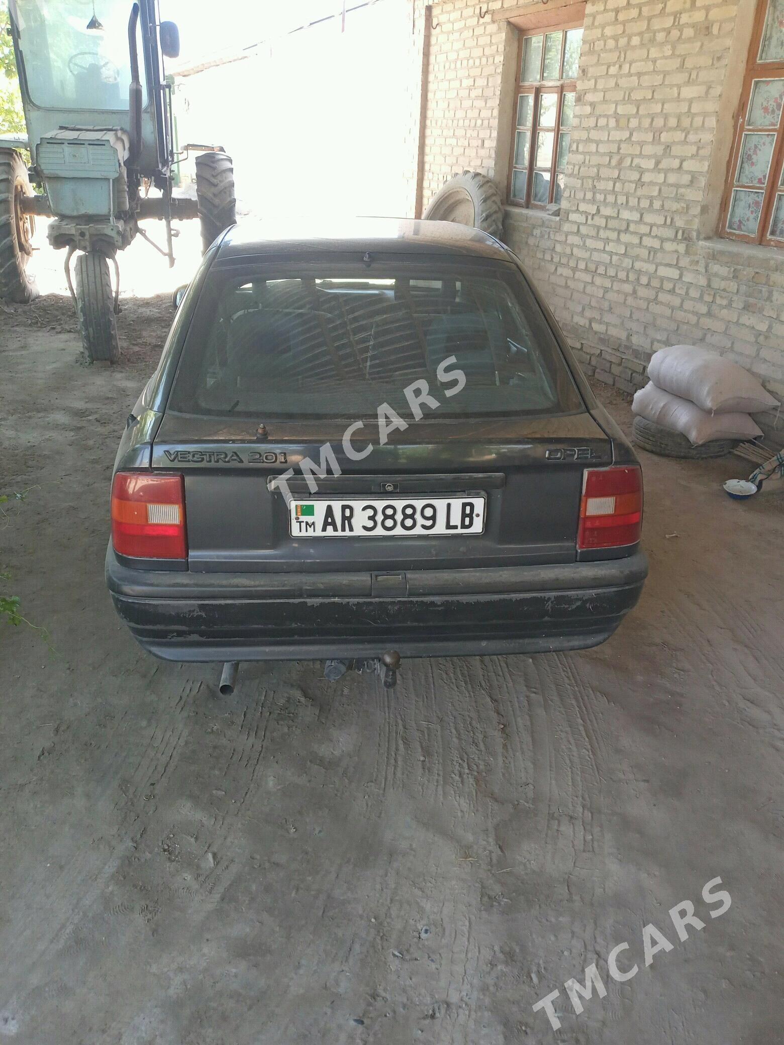 Opel Vectra 1992 - 22 000 TMT - Saýat - img 6