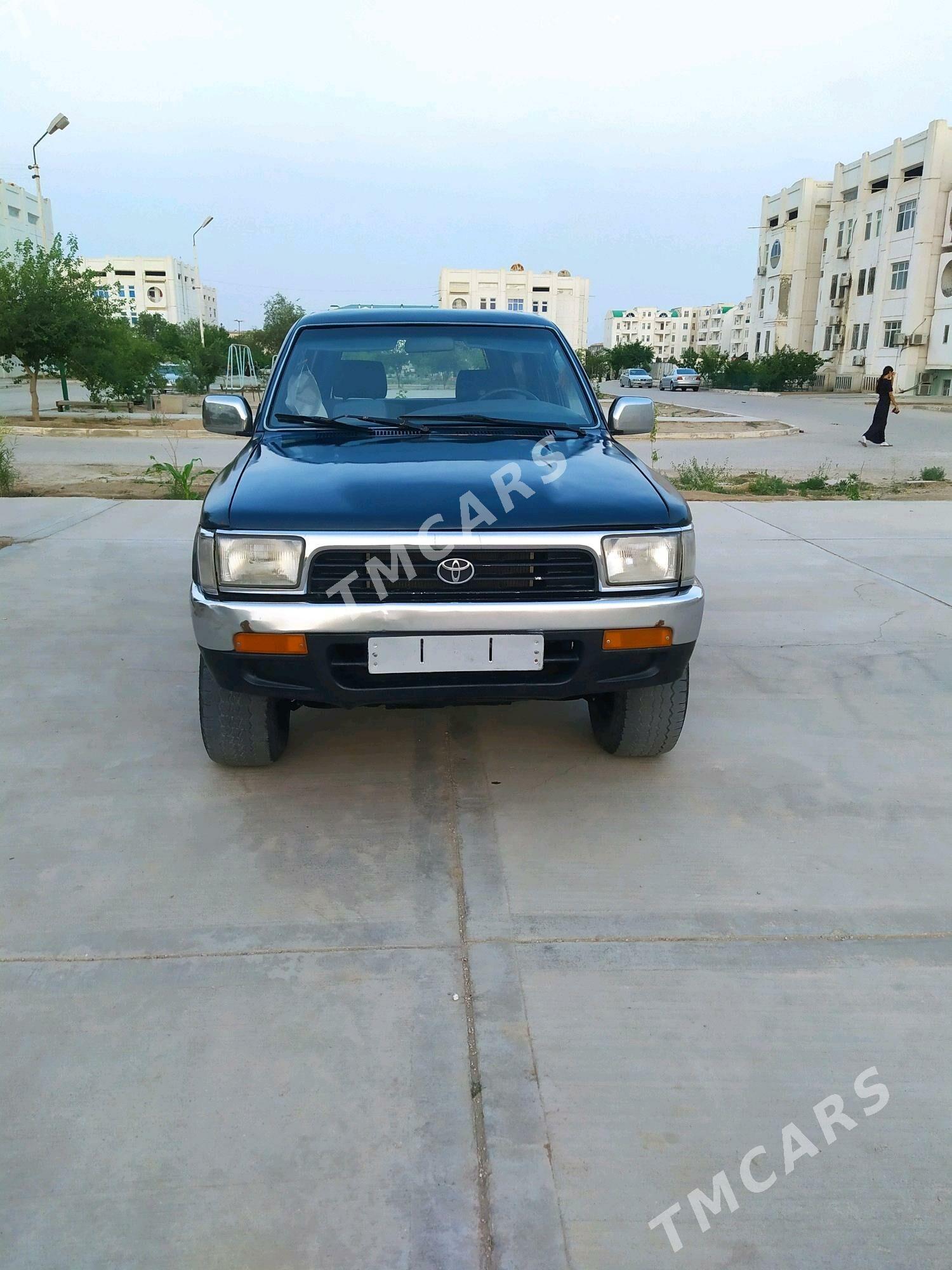 Toyota 4Runner 1995 - 40 000 TMT - Балканабат - img 4