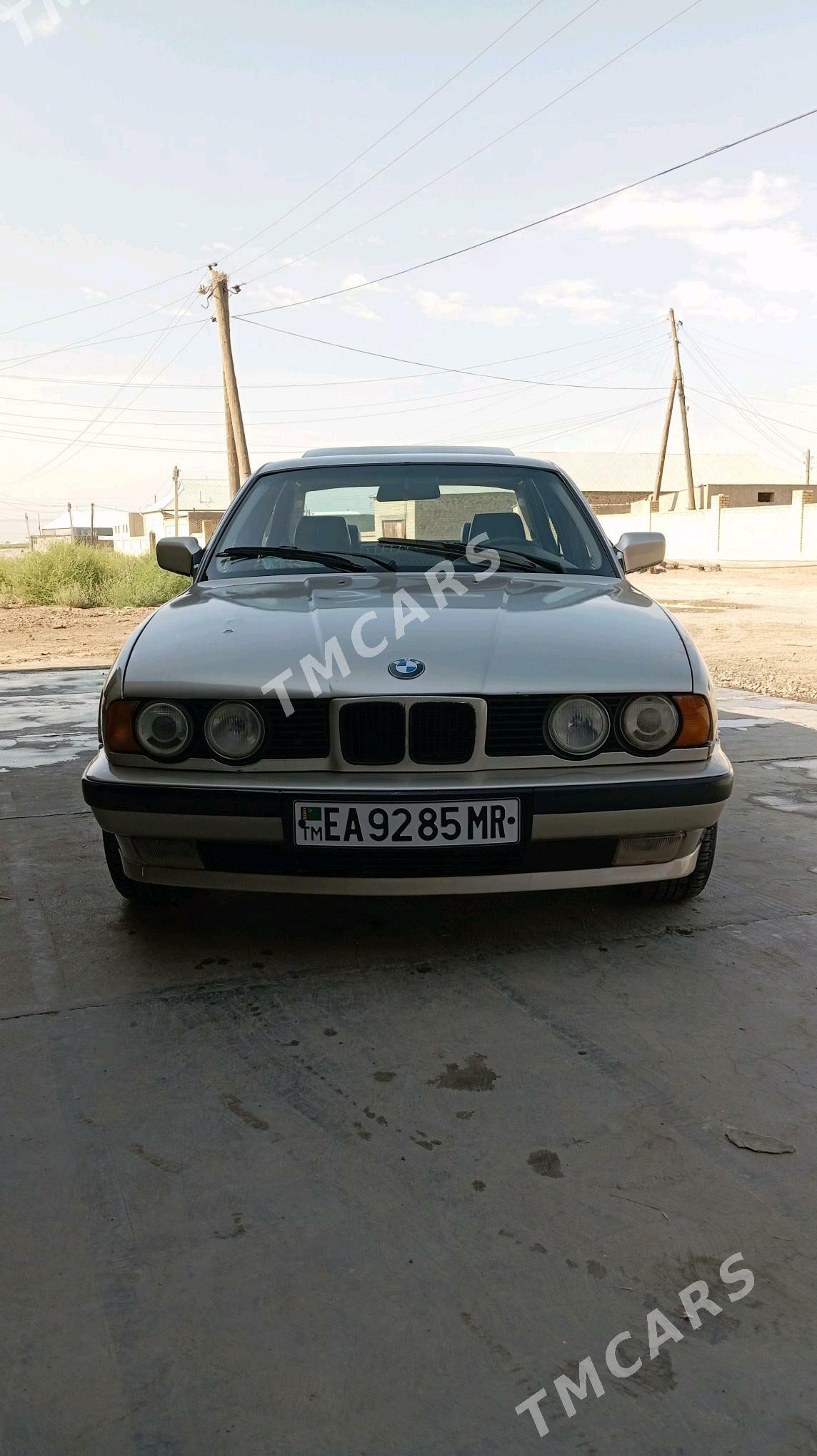BMW 525 1990 - 35 000 TMT - Baýramaly - img 3