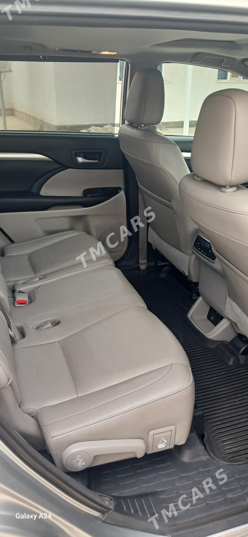 Toyota Highlander 2019 - 500 000 TMT - Kaka - img 8