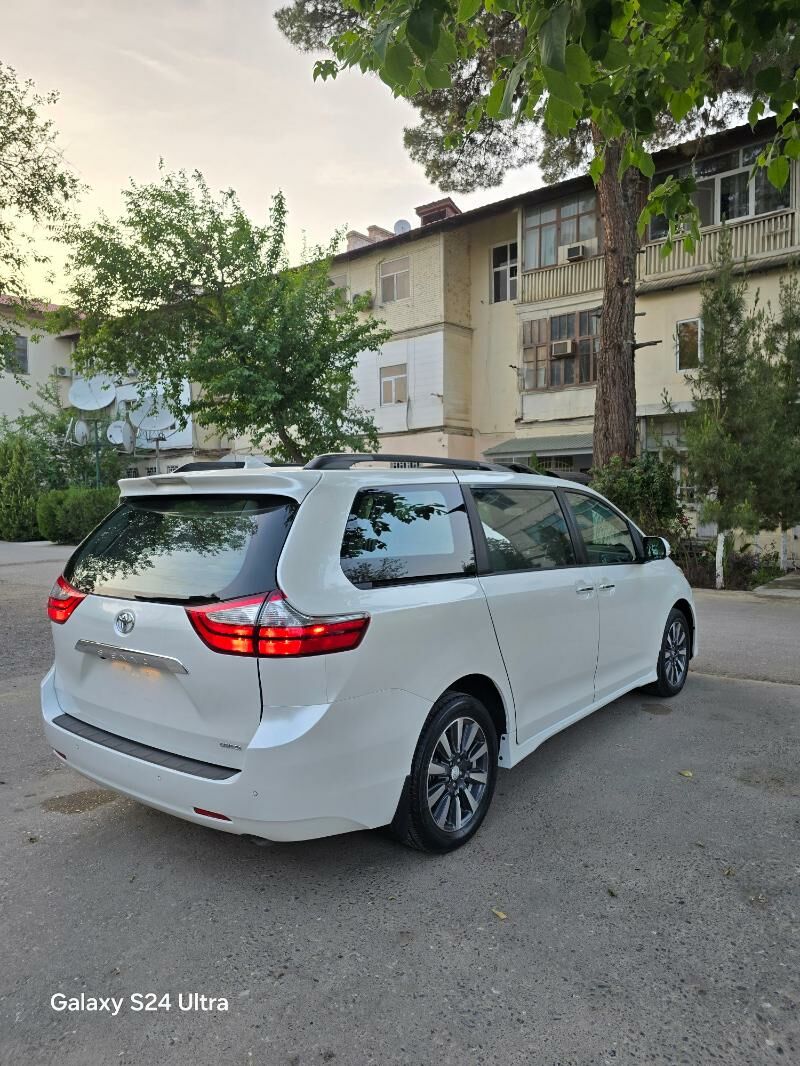 Toyota Sienna 2019 - 435 000 TMT - 30 mkr - img 3