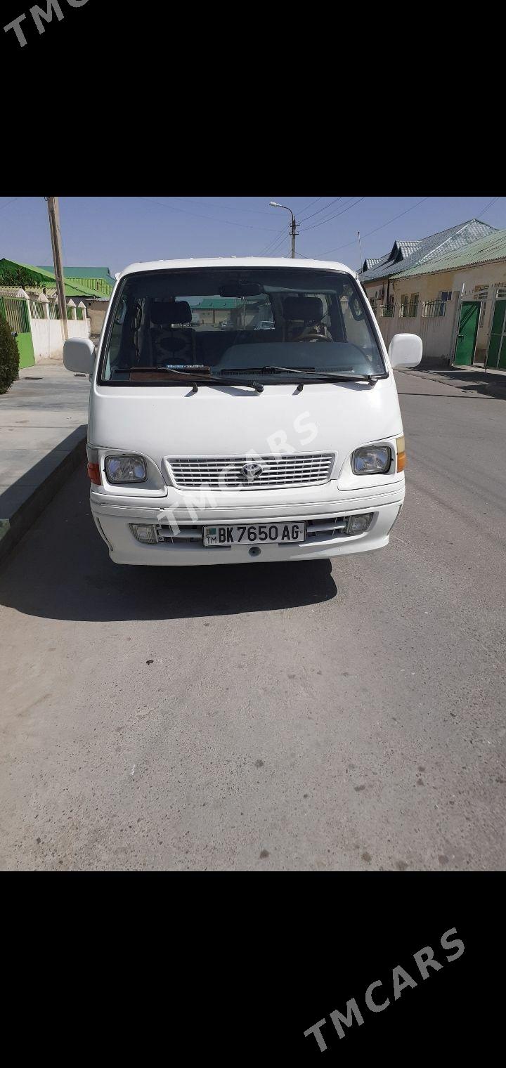 Toyota Hiace 2002 - 89 000 TMT - Ашхабад - img 3