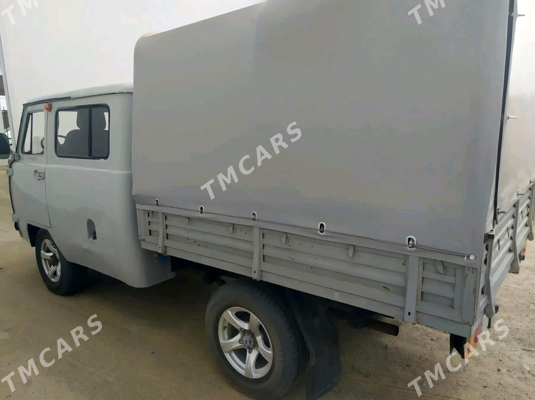 UAZ Profi 2014 - 105 000 TMT - Анев - img 3