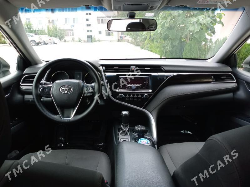 Toyota Camry 2019 - 230 000 TMT - Ашхабад - img 4