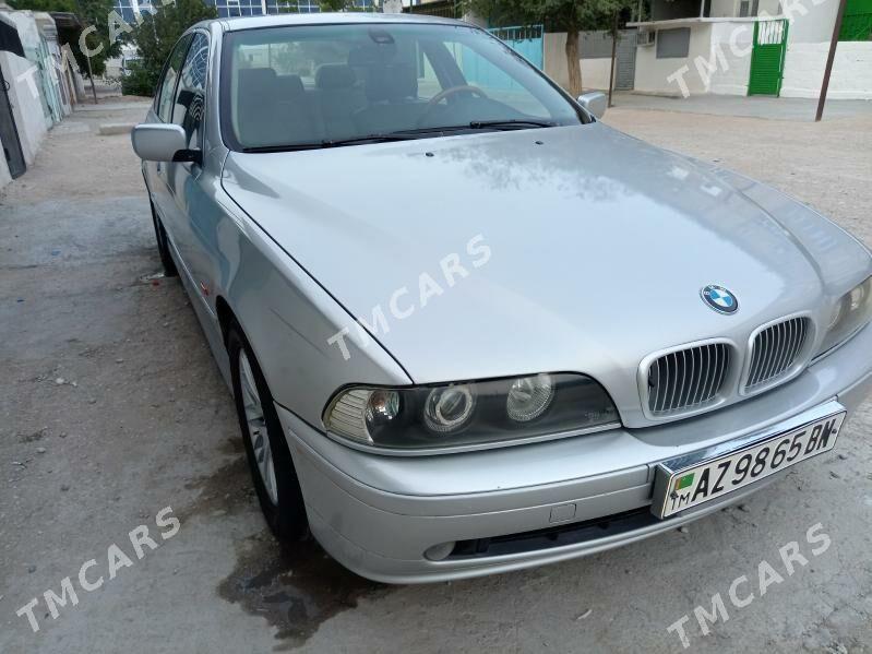 BMW 530 2001 - 90 000 TMT - Balkanabat - img 3