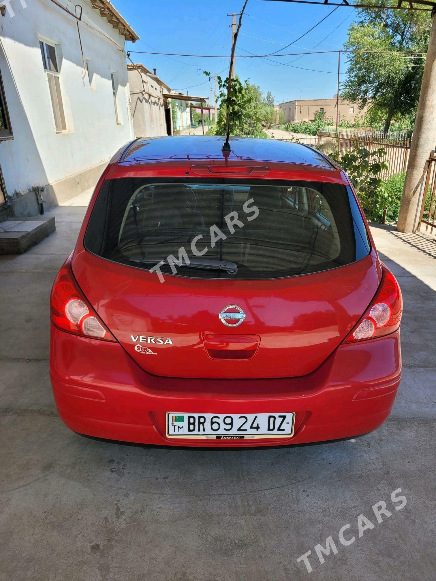 Nissan Versa 2010 - 85 000 TMT - Daşoguz - img 3