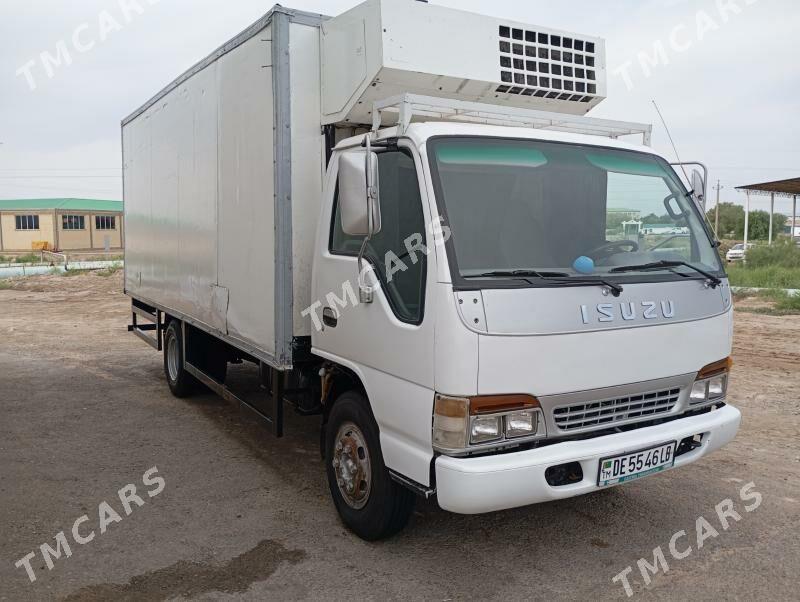 Isuzu Elf 2004 - 300 000 TMT - Türkmenabat - img 4