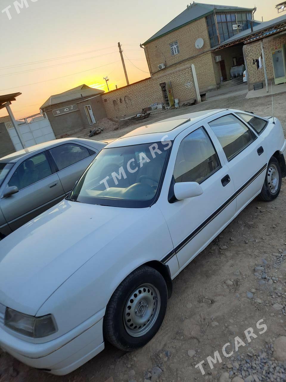 Opel Vectra 1992 - 23 000 TMT - Wekilbazar - img 2