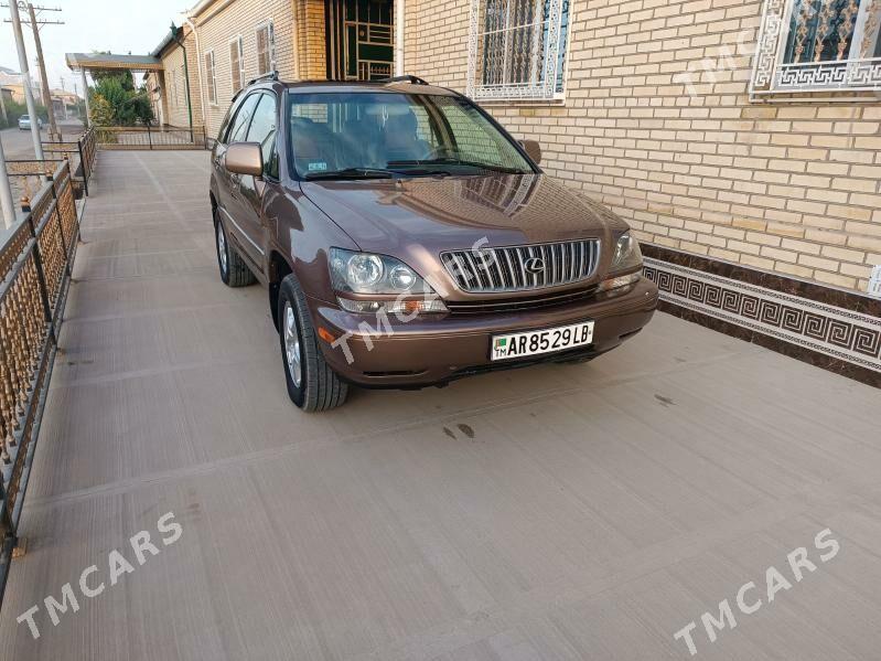 Lexus RX 300 2000 - 150 000 TMT - Саят - img 7