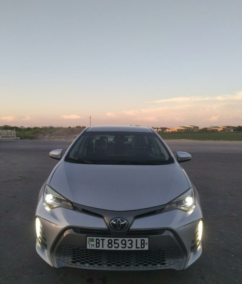 Toyota Corolla 2018 - 190 000 TMT - Türkmenabat - img 9