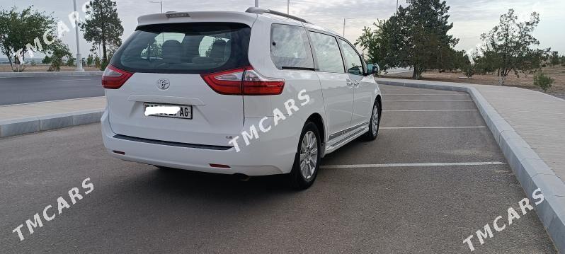 Toyota Sienna 2015 - 320 000 TMT - Ашхабад - img 4