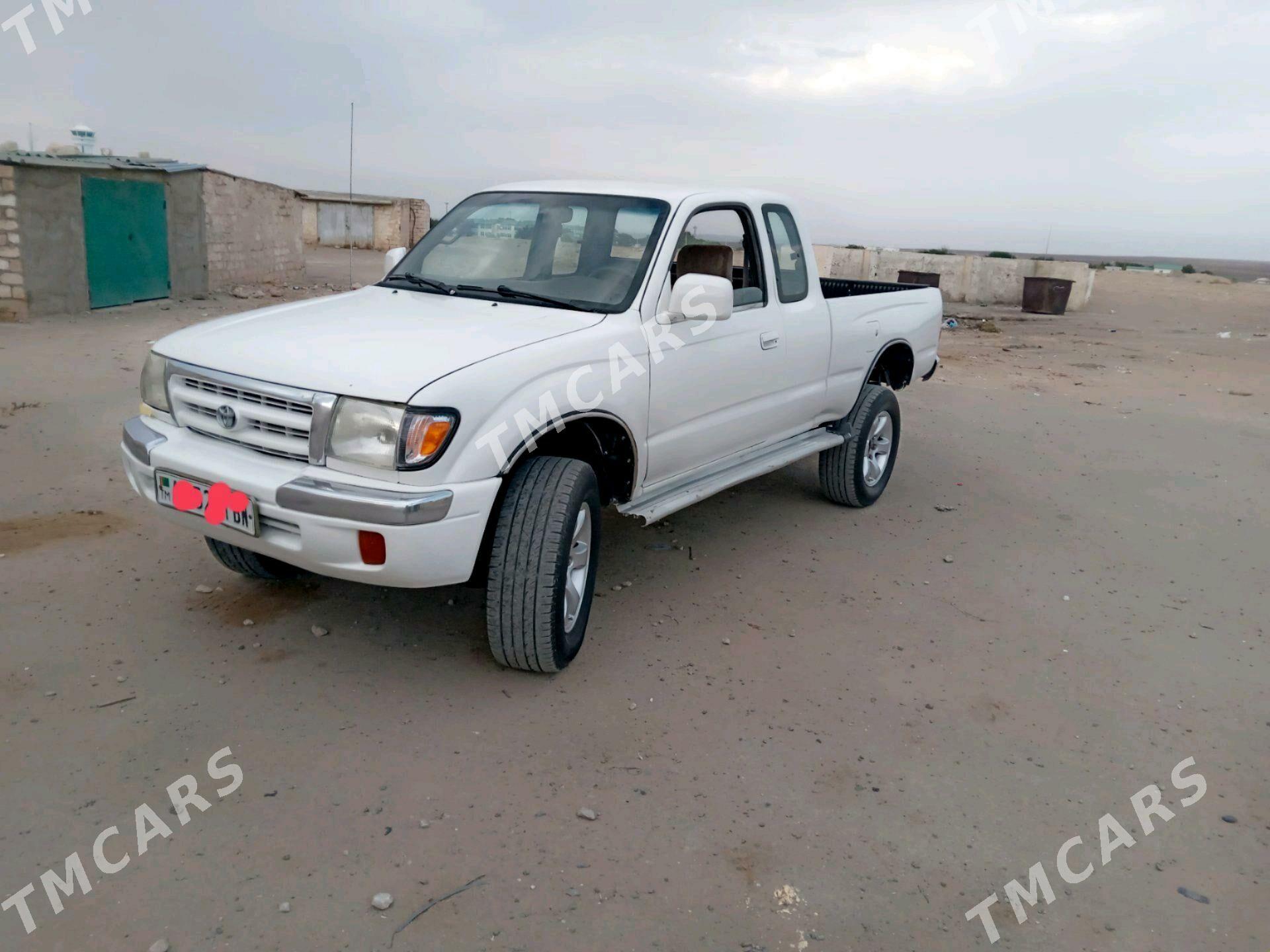 Toyota Hilux 1993 - 105 000 TMT - Туркменбаши - img 4