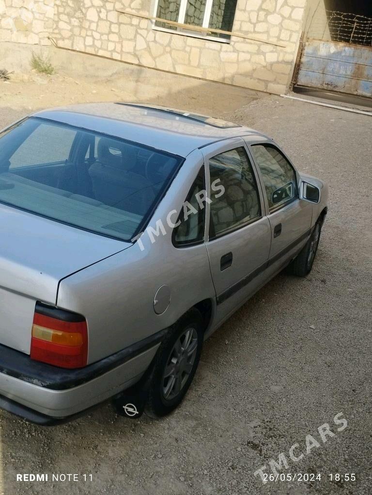 Opel Vectra 1990 - 26 000 TMT - Jebel - img 2