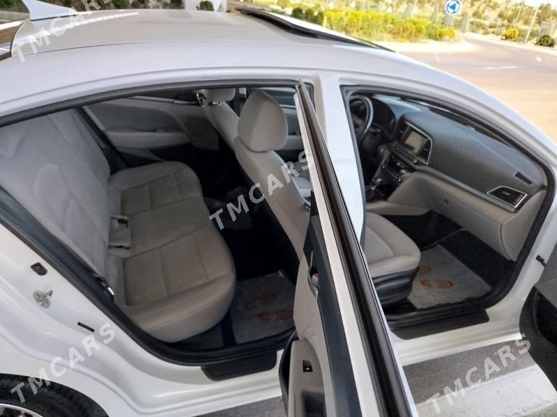 Hyundai Elantra 2018 - 179 000 TMT - Aşgabat - img 4