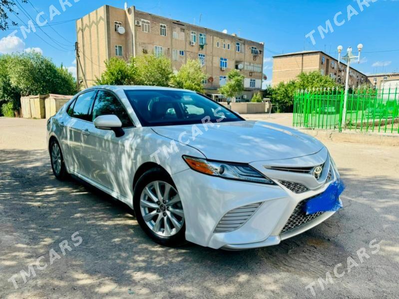 Toyota Camry 2020 - 400 000 TMT - Ашхабад - img 2