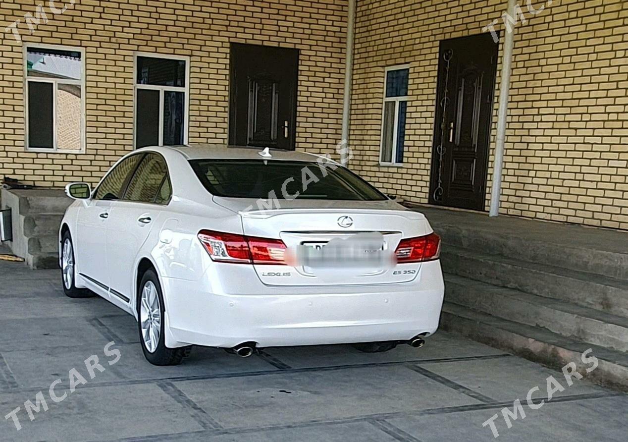 Lexus ES 350 2010 - 240 000 TMT - Мары - img 3