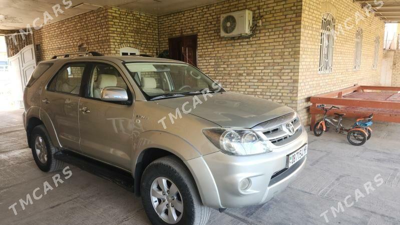 Toyota Fortuner 2008 - 225 000 TMT - Mary - img 3